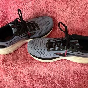 Brooks Women’s Trace 2 Neutral Running Shoe